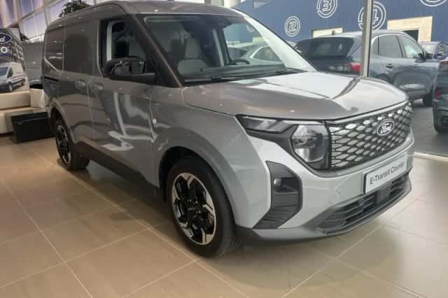Ford E-Transit (2025) thumbnail 2