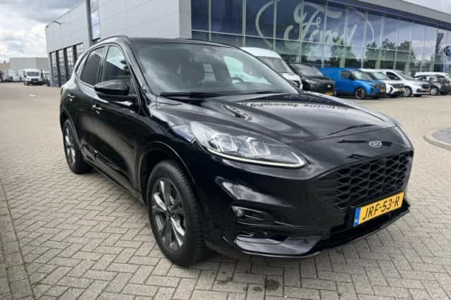 Ford Kuga (2024) thumbnail 3