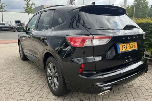Ford Kuga (2024) thumbnail 6