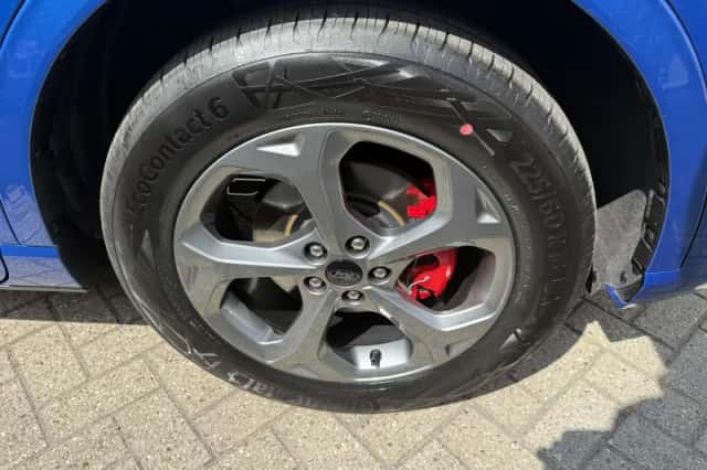 Ford Kuga (2026) thumbnail 4