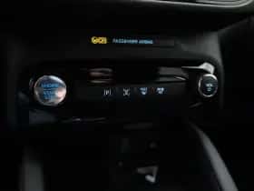 Ford Kuga thumbnail 22