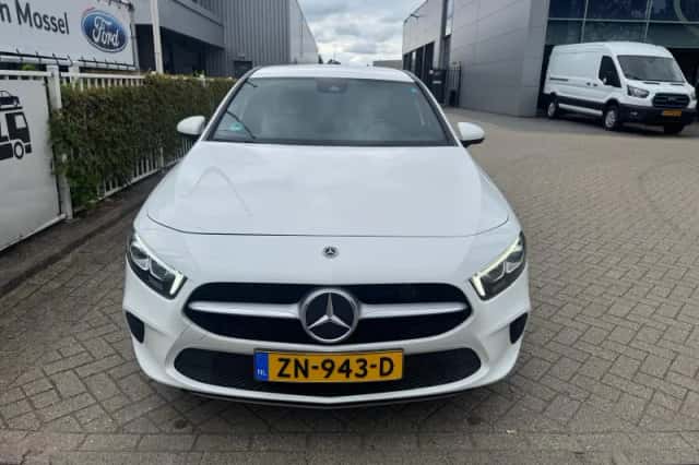 Mercedes-Benz A-Klasse (2019) thumbnail 3