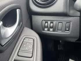 Renault Clio thumbnail 17