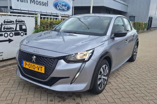 Peugeot e-208 (2022) thumbnail 1