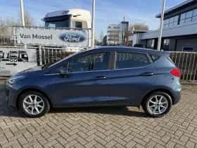 Ford Fiesta thumbnail 4