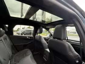 Ford Kuga (2022) thumbnail 15
