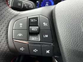 Ford Kuga (2022) thumbnail 19