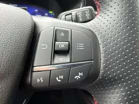 Ford Kuga (2022) thumbnail 24