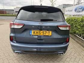 Ford Kuga (2022) thumbnail 4