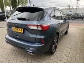 Ford Kuga (2022) thumbnail 5