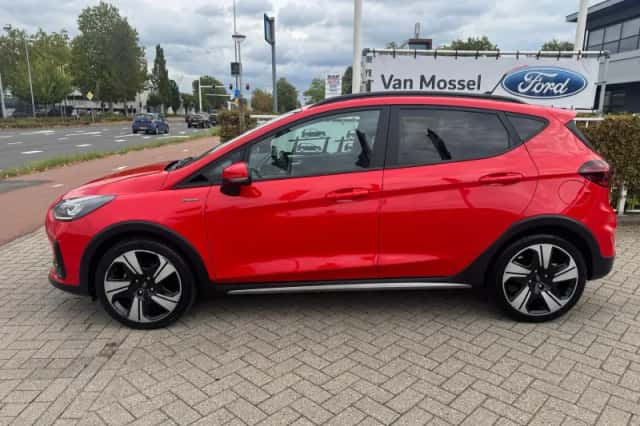 Ford Fiesta (2022) thumbnail 4