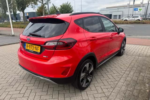 Ford Fiesta (2022) thumbnail 5
