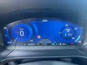 Ford Kuga thumbnail 13