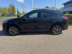 Ford Kuga (2021) thumbnail 3