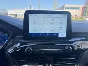Ford Kuga thumbnail 22