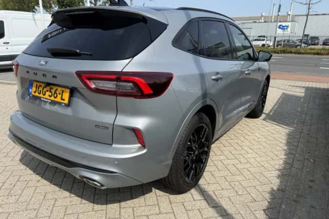 Ford Kuga (2025) thumbnail 5
