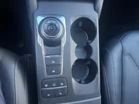 Ford Kuga thumbnail 29