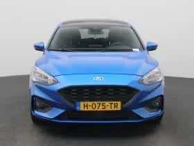 Ford Focus (2020) thumbnail 3