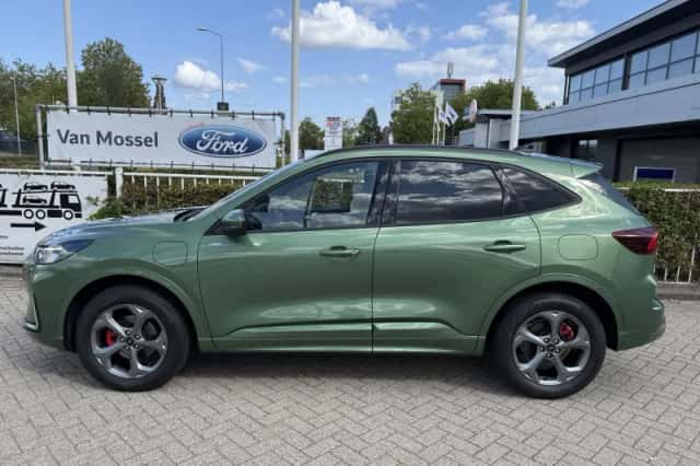 Ford Kuga (2026) thumbnail 2