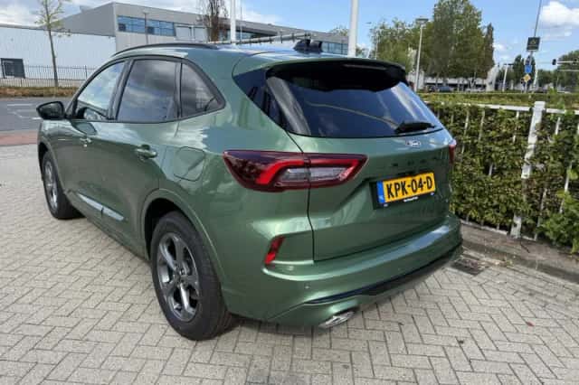 Ford Kuga (2026) thumbnail 3