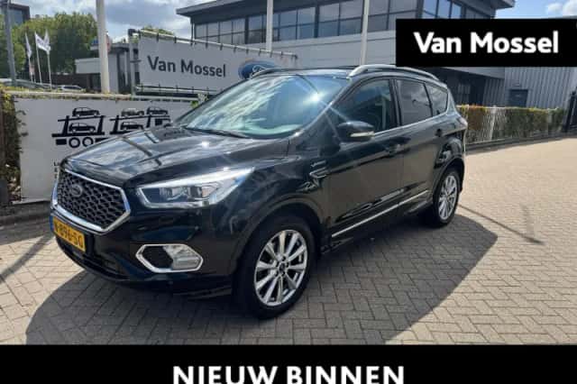 Ford Kuga (2018) thumbnail 1