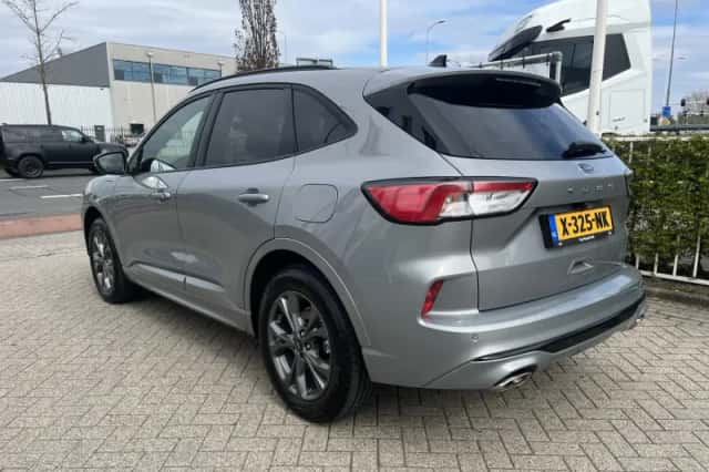 Ford Kuga (2024) thumbnail 6