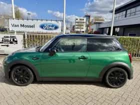 MINI Cooper thumbnail 2