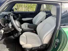 MINI Cooper thumbnail 8