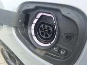 Ford Kuga thumbnail 10