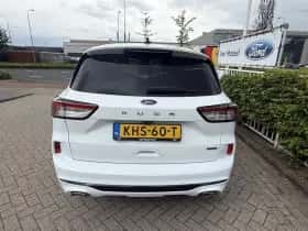 Ford Kuga (2021) thumbnail 4