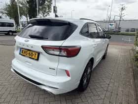 Ford Kuga (2021) thumbnail 5