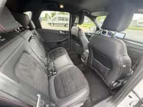 Ford Kuga (2021) thumbnail 8