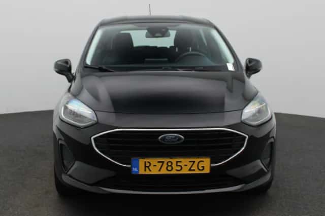 Ford Fiesta (2022) thumbnail 3
