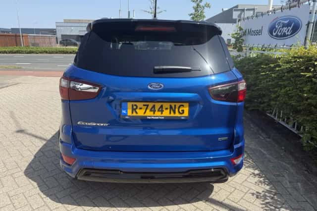 Ford EcoSport (2019) thumbnail 4