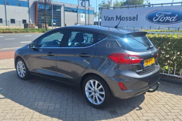 Ford Fiesta (2018) thumbnail 5