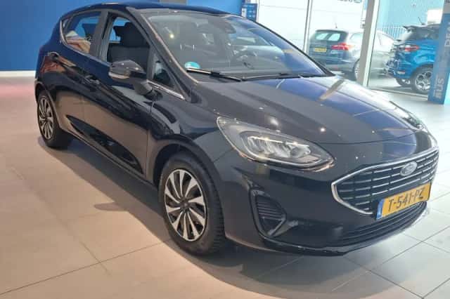 Ford Fiesta (2023) thumbnail 5