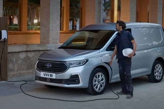 Ford Transit Connect (2025) thumbnail 4