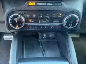 Ford Kuga thumbnail 23