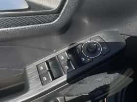 Ford Kuga thumbnail 25