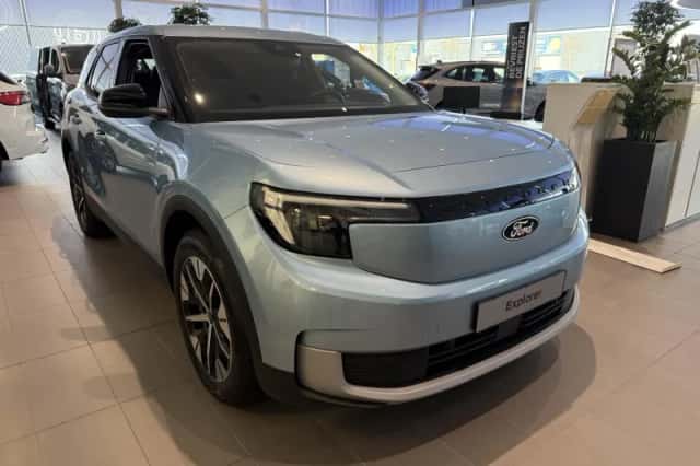 Ford Explorer (2026) thumbnail 2