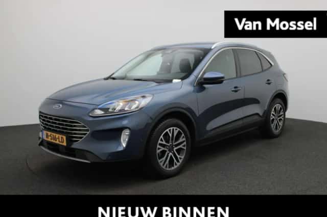 Ford Kuga (2021) thumbnail 1