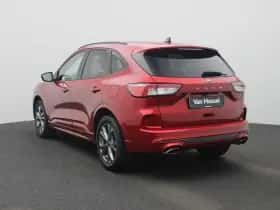 Ford Kuga (2023) thumbnail 2