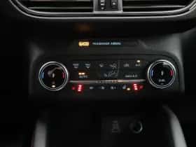 Ford Kuga (2023) thumbnail 18