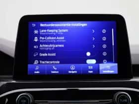 Ford Kuga (2023) thumbnail 25