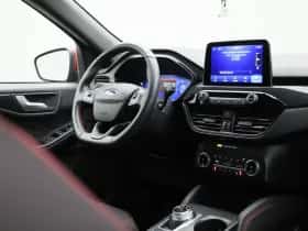 Ford Kuga (2023) thumbnail 36