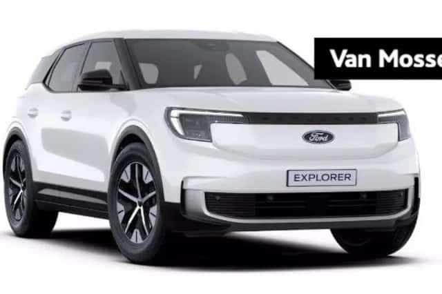 Ford Explorer (2026) thumbnail 1