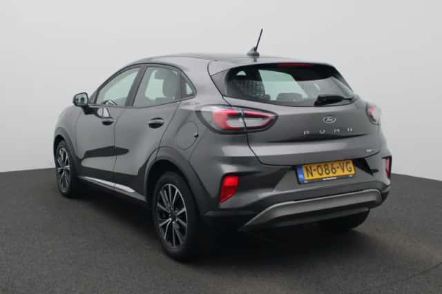 Ford Puma (2022) thumbnail 2