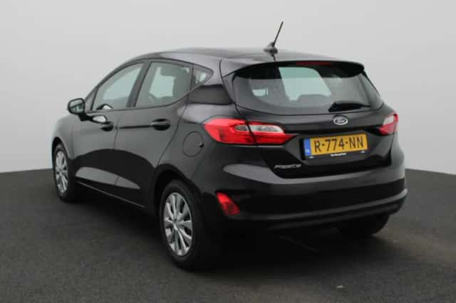 Ford Fiesta (2022) thumbnail 2