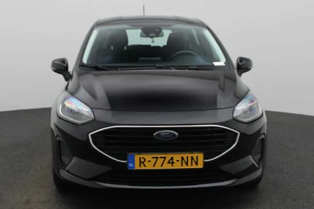 Ford Fiesta (2022) thumbnail 3