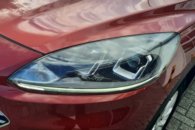 Ford Kuga (2020) thumbnail 5